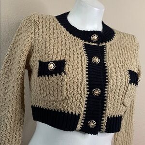 QIUROUYAO designer tan black cropped knit sweater cardigan perfect ❤️❤️❤️